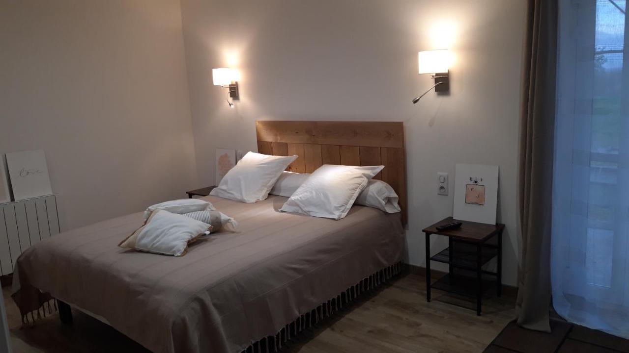 Les Chambres De Lili Saint-Loup  ภายนอก รูปภาพ